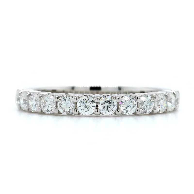 18K White Gold Shared Prong Diamond Band